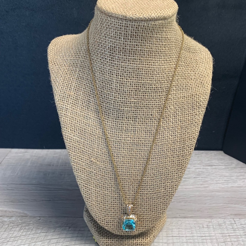 Two Tone Blue Topaz Cushion Cut Pendant Necklace Gold Silver Tone 20 Inch 4491